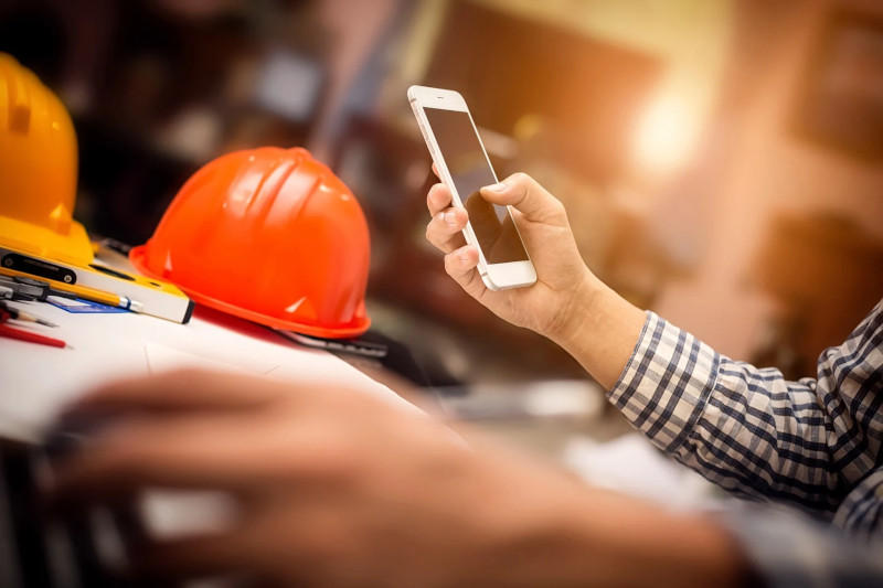 Inspector with tablet for remote inspection